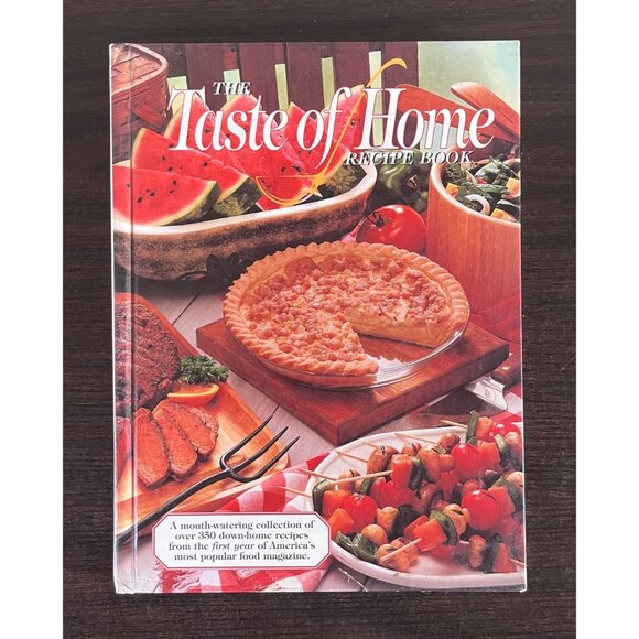 Taste Of Home Bundle Of Two Hardback Cookbooks Recipes - Picture 2 of 9
